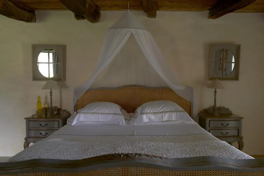 Mas De Garrigue Bed & Breakfast Calvignac